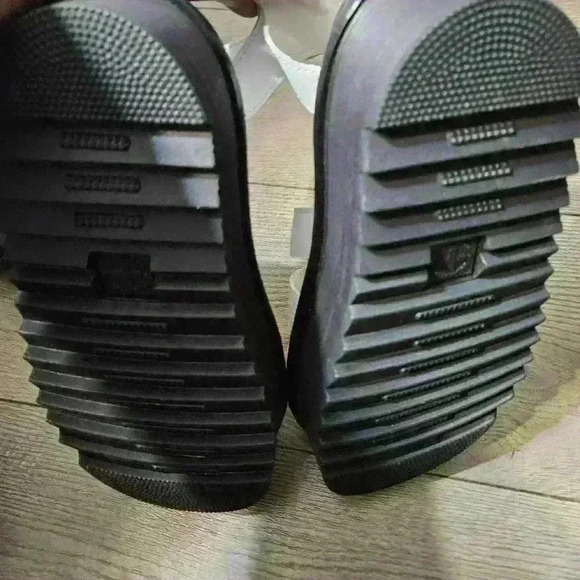 NEW Dr. Martens BLAIRE QUAD FISHERMAN  LEATHER STRAP SANDALS - Picture 5 of 5